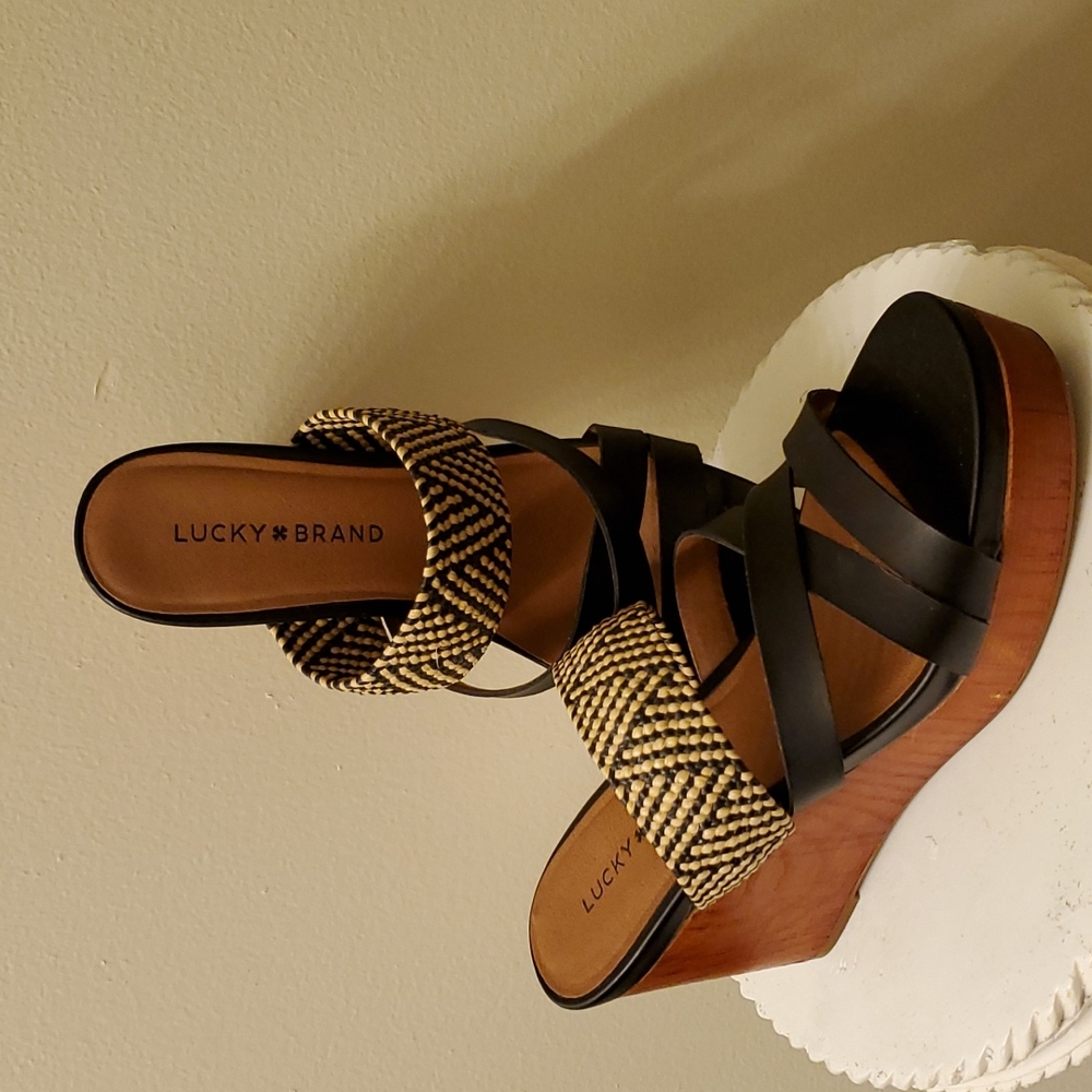Lucky Brand Black and Tan Wedge Sandals